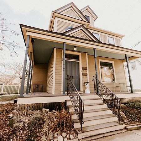 Ferienwohnung Retro Gem Box Victorian Steps From Irvine Park Saint Paul Exterior foto